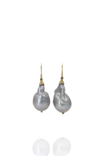 Wabi Sabi Baroque Pearl Drop Earring in 18k Gold
